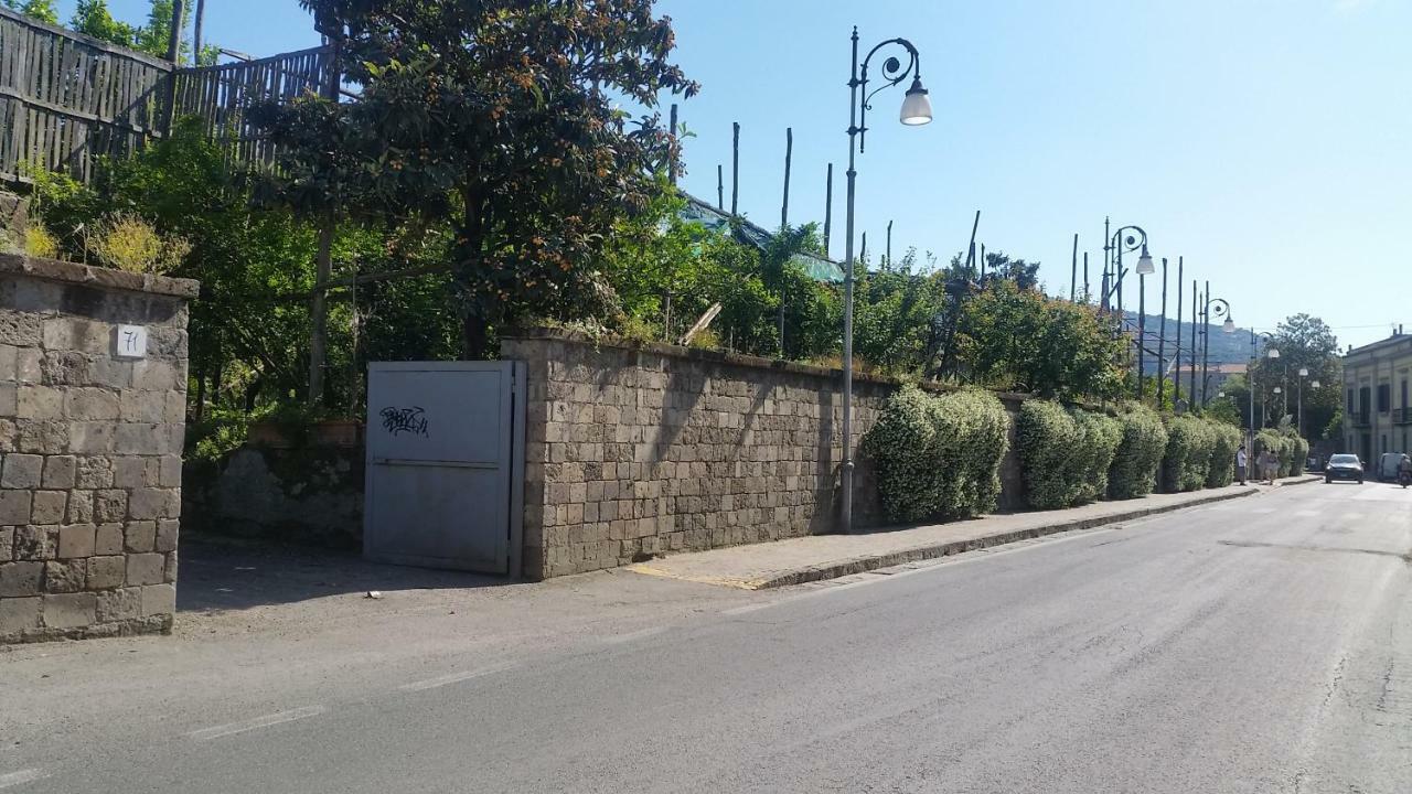 سورينتو Casa Carolina B&B المظهر الخارجي الصورة